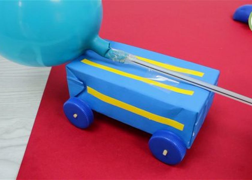 550px-nowatermark-Make-a-Balloon-Car-Step-19-Version-6